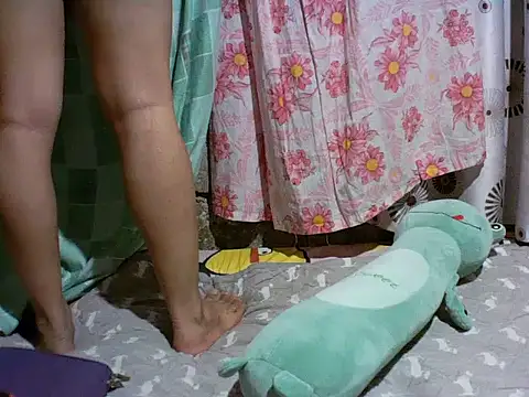 alhex gay26 online show from 10-15-25, 01:17