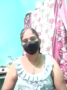 Snapshot of Naina_telugu_ chatting on 11-04-25, 06:51 Naina telugu online show from 11-04-25, 06:51