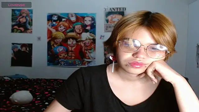 Snapshot of Katsuyaxz chatting on 10-25-25, 04:57 Katsuyaxz online show from 10-25-25, 04:57