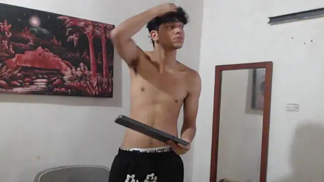 alice julls online show from 11-23-25, 08:41