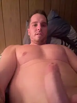 Snapshot of Wilky96m chatting on 02-27-26, 03:17 Wilky96m online show from 02-27-26, 03:17