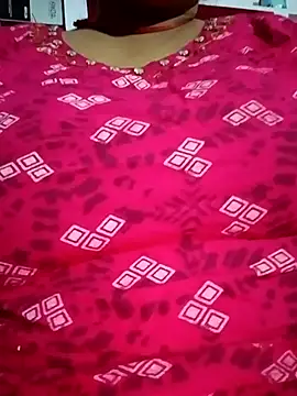 Aruhi hot online show from 10-29-25, 07:37