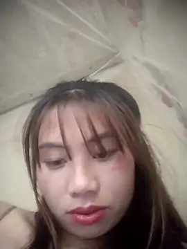 Snapshot of Dung-Thao19 chatting on 10-09-25, 10:19 Dung-Thao19 online show from 10-09-25, 10:19