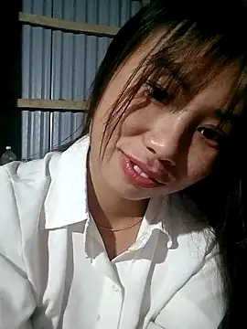 Snapshot of Dung-Thao19 chatting on 11-12-25, 10:30 Dung-Thao19 online show from 11-12-25, 10:30