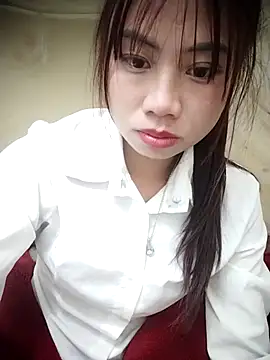 Snapshot of Dung-Thao19 chatting on 11-21-25, 07:56 Dung-Thao19 online show from 11-21-25, 07:56