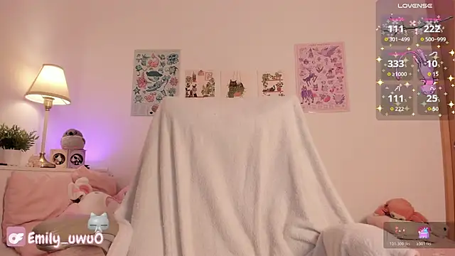emily uwu0 online show from 05-30-26, 02:08