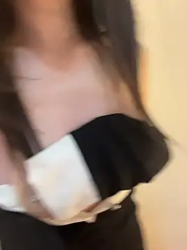 xixi gougou online show from 12-03-25, 04:16