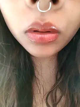 Snapshot of Hott_Muskan chatting on 11-20-25, 08:47 Hott Muskan online show from 11-20-25, 08:47