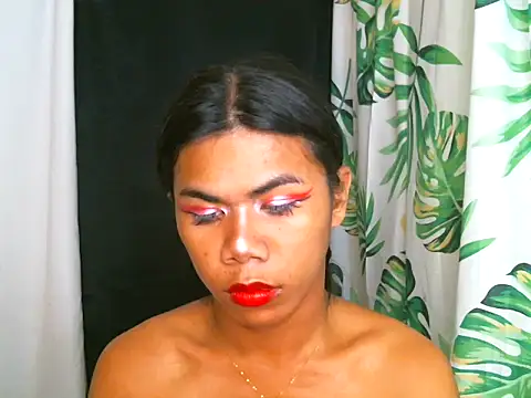 Snapshot of alezandraxx chatting on 09-12-25, 01:06 alezandraxx online show from 09-12-25, 01:06