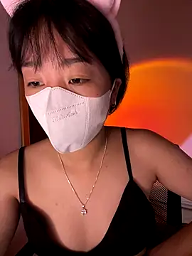 chuppy03 online show from 10-10-25, 03:33