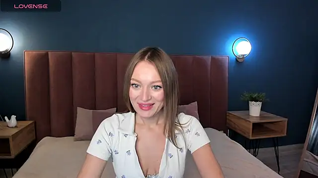 EvelynPoole online show from 09-19-25, 01:29