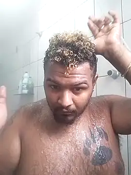 Snapshot of Mrdot22cm chatting on 09-28-25, 07:19 Mrdot22cm online show from 09-28-25, 07:19