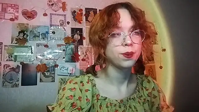 Snapshot of Ieadership chatting on 12-04-25, 01:09 Ieadership online show from 12-04-25, 01:09