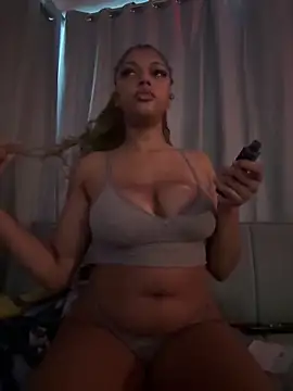 Sexxy S online show from 10-21-25, 01:23