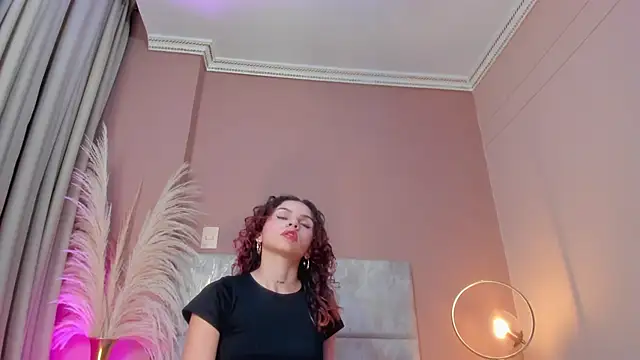 AelinDuvalier online show from 11-21-25, 06:39