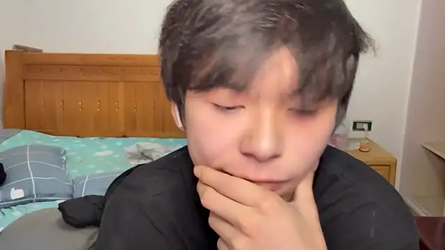 Snapshot of w5206t chatting on 10-26-25, 01:00 w5206t online show from 10-26-25, 01:00