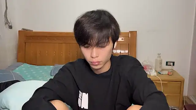 Snapshot of w5206t chatting on 10-26-25, 01:06 w5206t online show from 10-26-25, 01:06