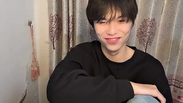 Snapshot of w5206t chatting on 11-08-25, 12:38 w5206t online show from 11-08-25, 12:38