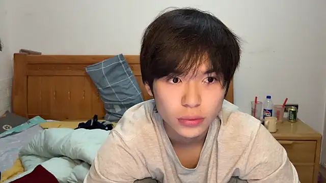 Snapshot of w5206t chatting on 11-16-25, 12:00 w5206t online show from 11-16-25, 12:00