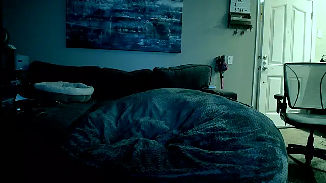 Snapshot of LeeCox chatting on 02-04-25, 01:16 LeeCox online show from 02-04-25, 01:16