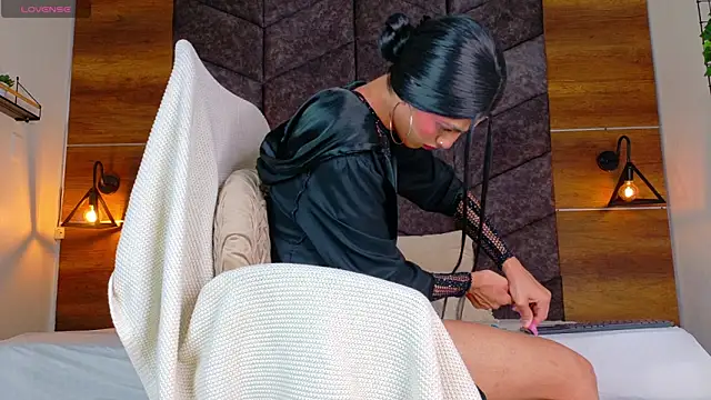 Snapshot of Nickifox__ chatting on 01-10-26, 07:59 Nickifox online show from 01-10-26, 07:59