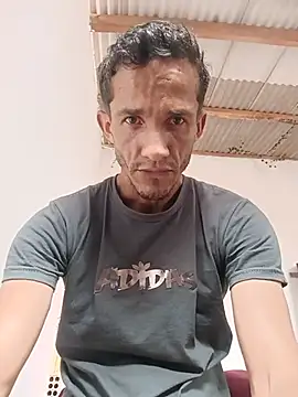 Snapshot of ninfourso chatting on 06-26-26, 04:22 ninfourso online show from 06-26-26, 04:22