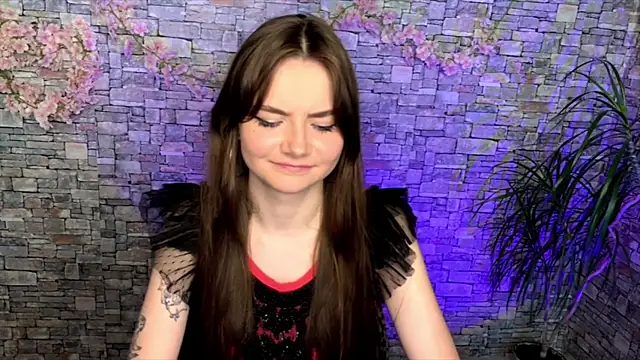 Snapshot of may_rollins chatting on 06-22-26, 11:40 may rollins online show from 06-22-26, 11:40