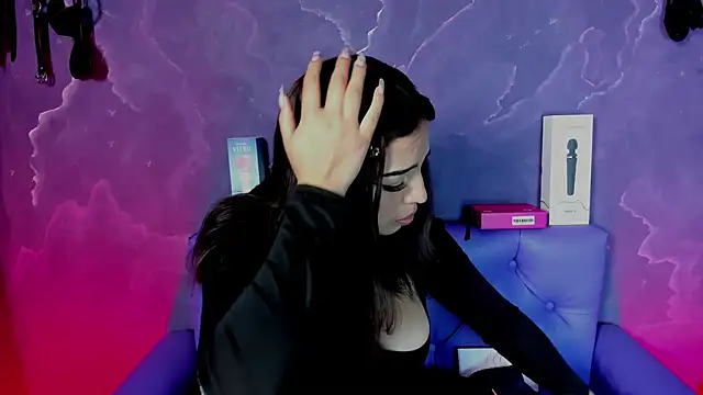 Lili milk20 online show from 10-28-25, 07:38