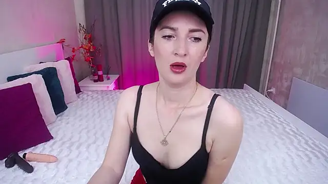 EvelinCuper online show from 11-15-25, 06:22