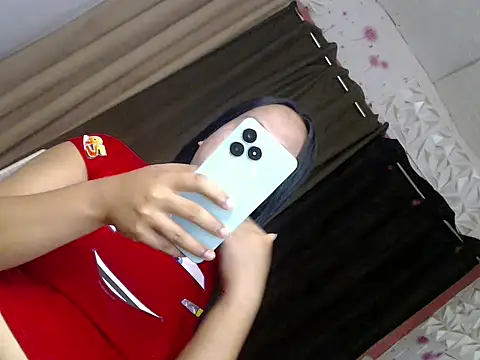 Snapshot of Cockyliciousx chatting on 07-11-26, 12:52 Cockyliciousx online show from 07-11-26, 12:52