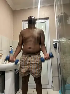 Snapshot of Dynamite_cums_in_size_2 chatting on 11-29-25, 03:04 Dynamite cums in size 2 online show from 11-29-25, 03:04