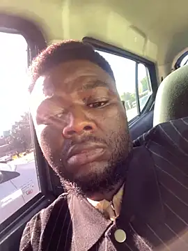 Snapshot of Dynamite_cums_in_size_2 chatting on 02-02-26, 06:23 Dynamite cums in size 2 online show from 02-02-26, 06:23