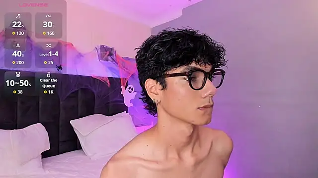 Phillicious   online show from 10-10-25, 09:58