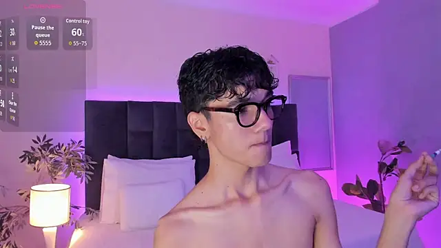 Phillicious   online show from 11-12-25, 11:25