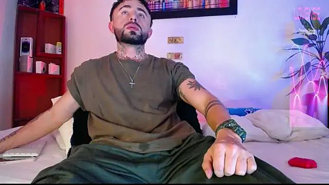 Edwardjonnes online show from 04-08-26, 03:17