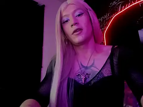 Megam  online show from 09-19-25, 03:52