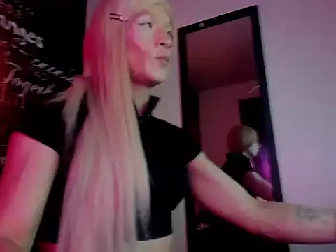 Megam  online show from 09-26-25, 10:58