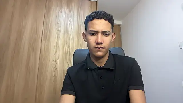 Toy boy777 online show from 03-05-26, 02:51