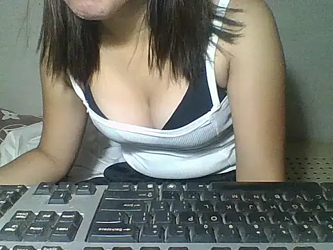 Snapshot of Skinny_PinayGirljust18 chatting on 04-19-26, 09:50 Skinny PinayGirljust18 online show from 04-19-26, 09:50