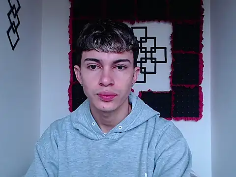 Snapshot of john_vichenso chatting on 02-12-26, 12:33 john vichenso online show from 02-12-26, 12:33