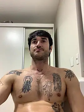 Snapshot of Fubinha chatting on 11-21-25, 01:15 Fubinha online show from 11-21-25, 01:15