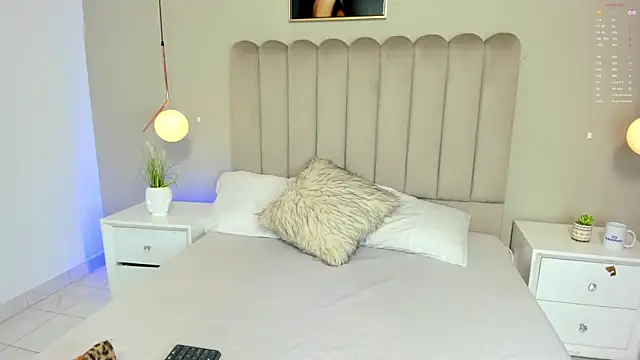 Snapshot of Dani_rosse_ chatting on 02-10-26, 01:04 Dani rosse online show from 02-10-26, 01:04