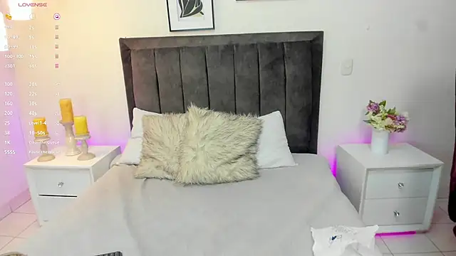 Dani rosse  online show from 04-22-26, 07:26