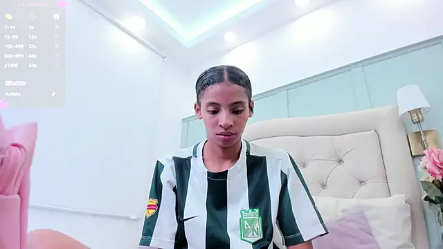 sarah ashbourne online show from 10-19-25, 01:56