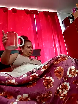 Lady 16 online show from 09-21-25, 12:40