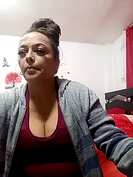 Lady 16 online show from 10-11-25, 11:14