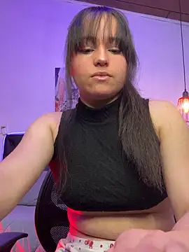 Snapshot of Eymmy_24 chatting on 10-03-25, 02:52 Eymmy 24 online show from 10-03-25, 02:52