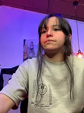 Snapshot of Eymmy_24 chatting on 10-14-25, 02:56 Eymmy 24 online show from 10-14-25, 02:56