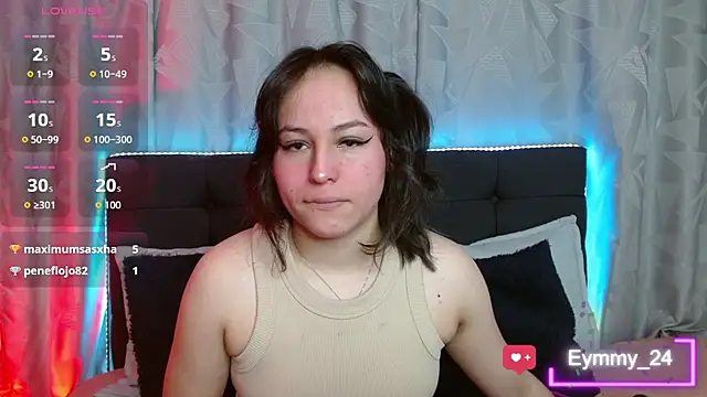 Snapshot of Eymmy_24 chatting on 10-26-25, 11:53 Eymmy 24 online show from 10-26-25, 11:53
