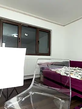 MiaKiittyy online show from 11-13-25, 01:04